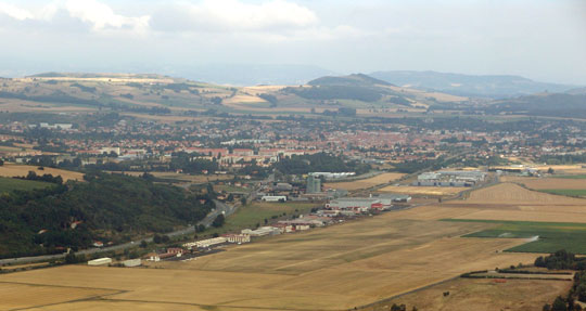 Issoire_Le_Broc_Airport_2