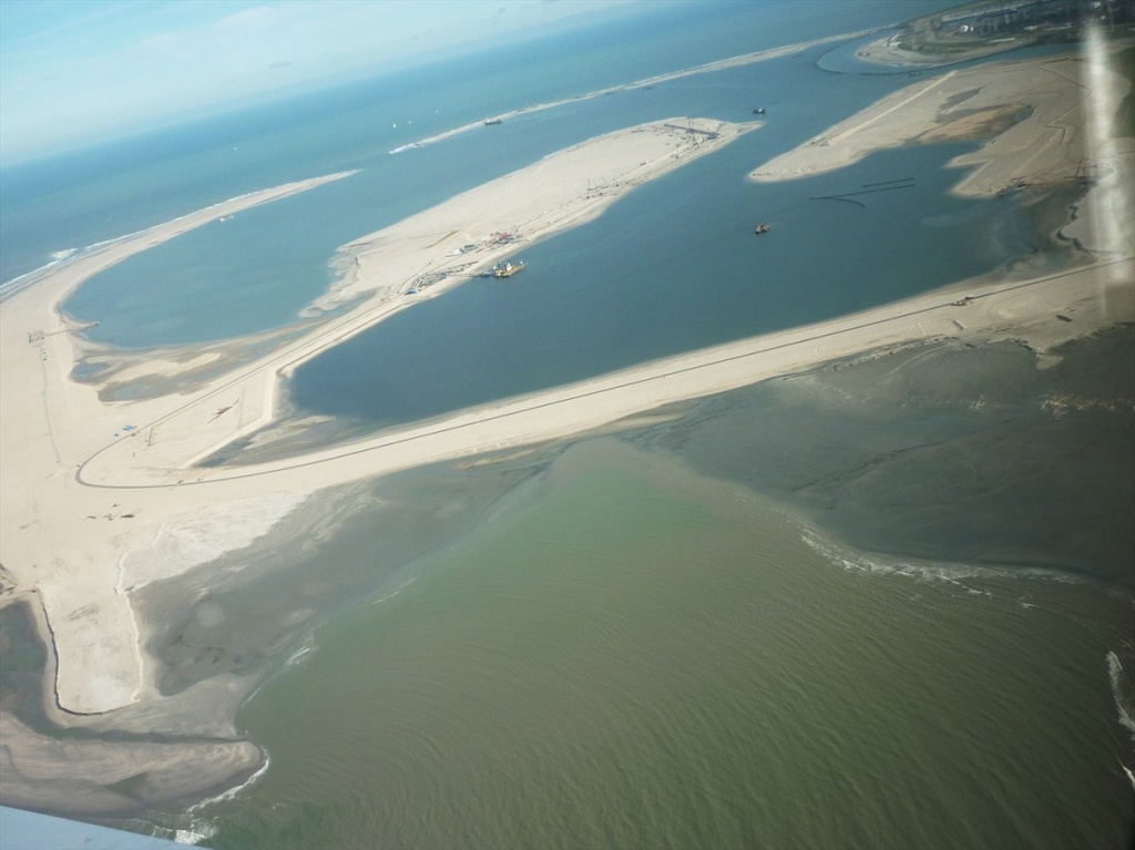 17 2e Maasvlakte in aanleg