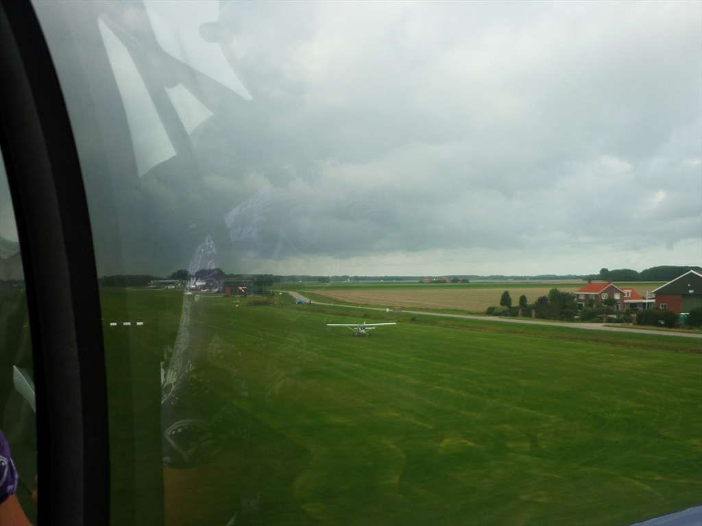 24 Landing EHMZ