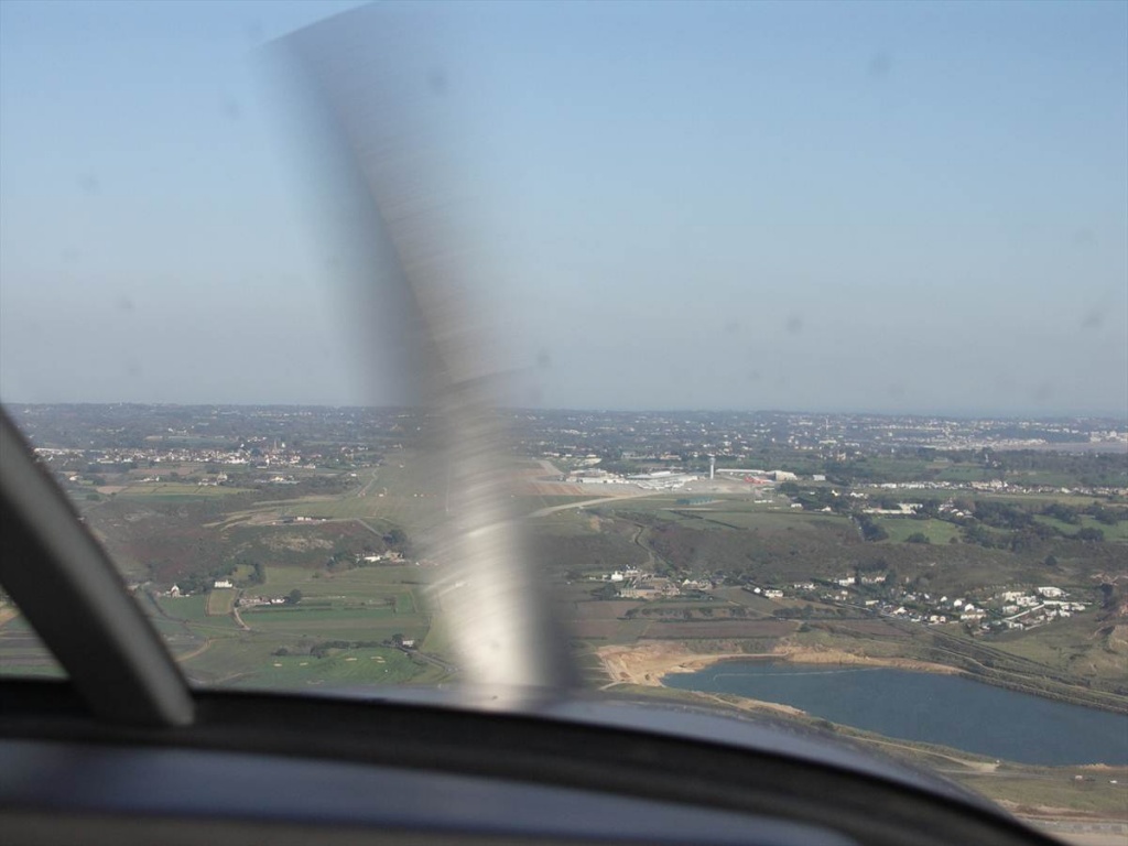 56 Nadering van Jersey Airport