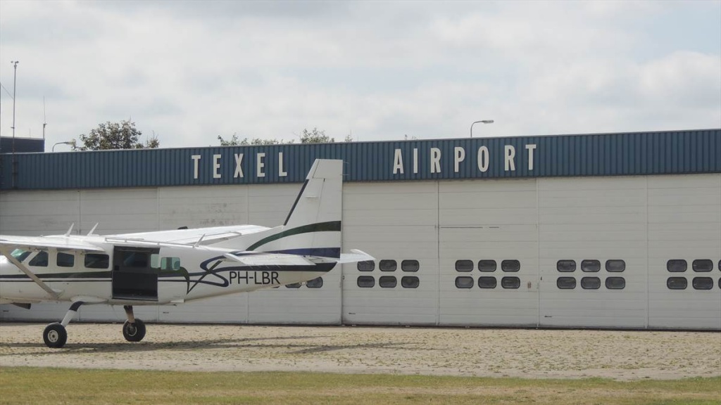 14 Texel Airport