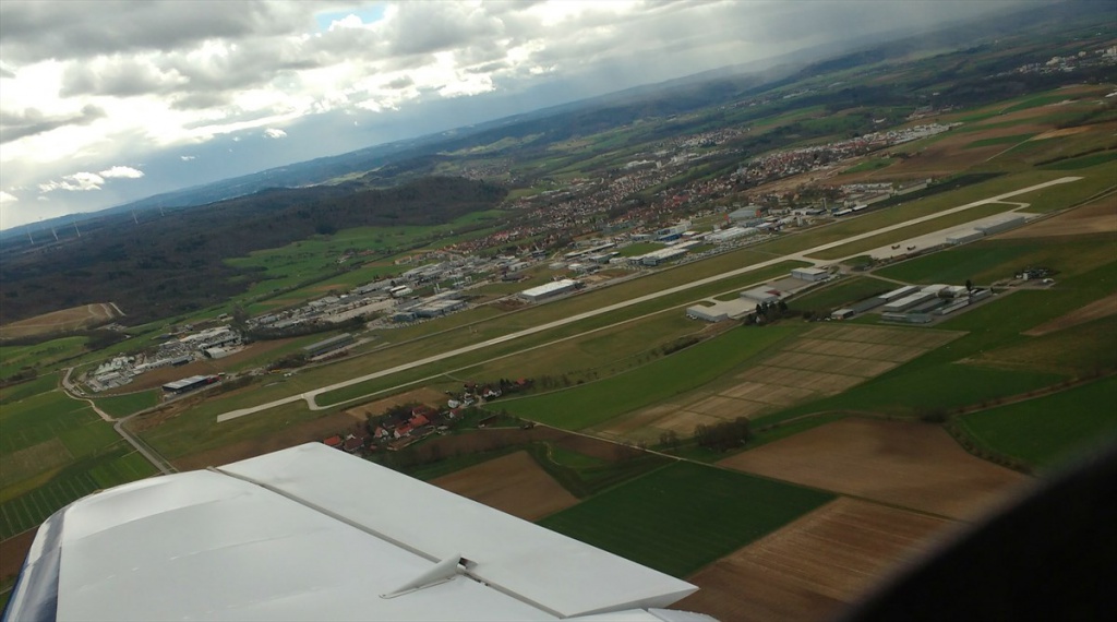 12 Schwaebisch Hall Airport - EDTX 