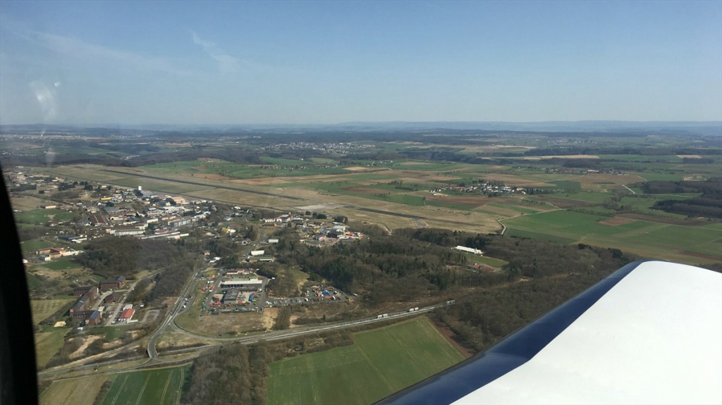 38 Downwind Bitburg Airport