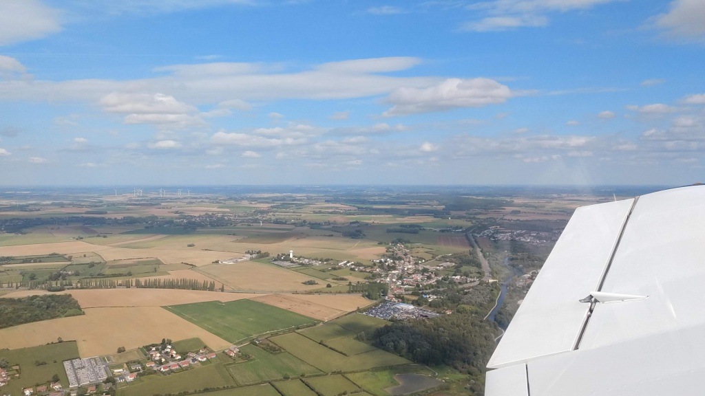 08 Onderweg naar vliegveld Saint-Hubert