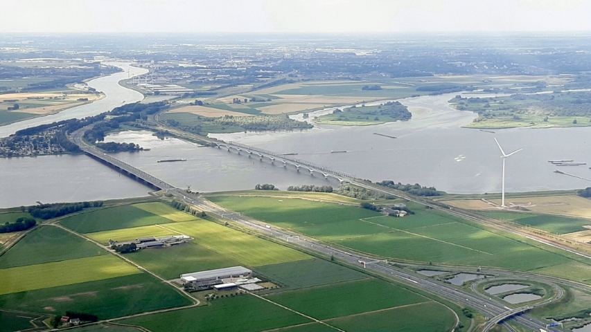 17_Moerdijkbruggen